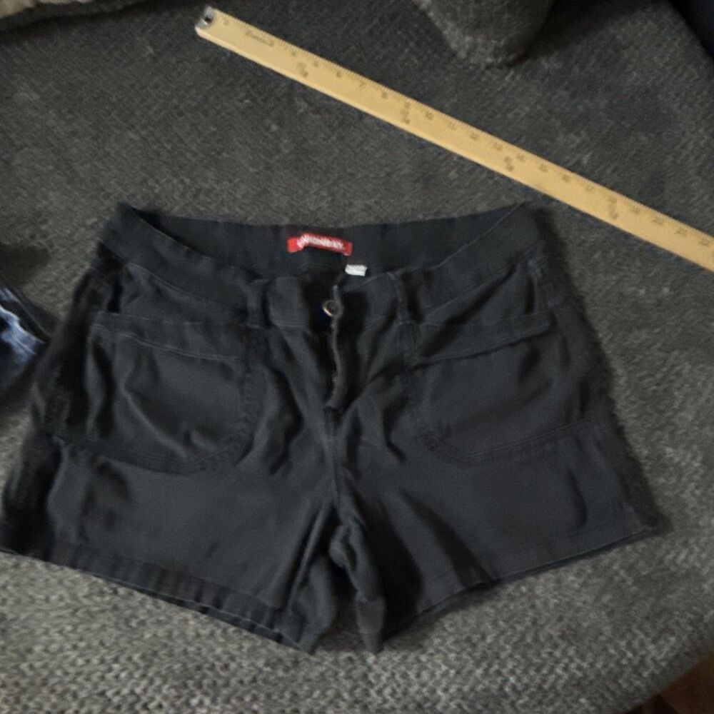 UNIONBAY Women’s Black Chino Shorts 13 Regular Fit Cotton Twill Pockets